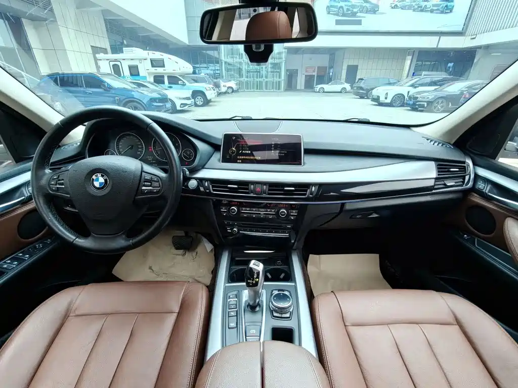 BMW X5 (Import) — миниатюра 3