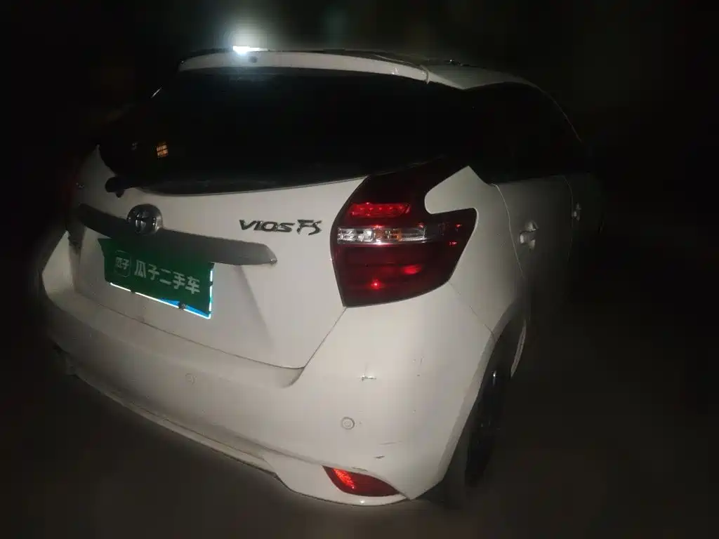 Toyota Vios FS — миниатюра 5