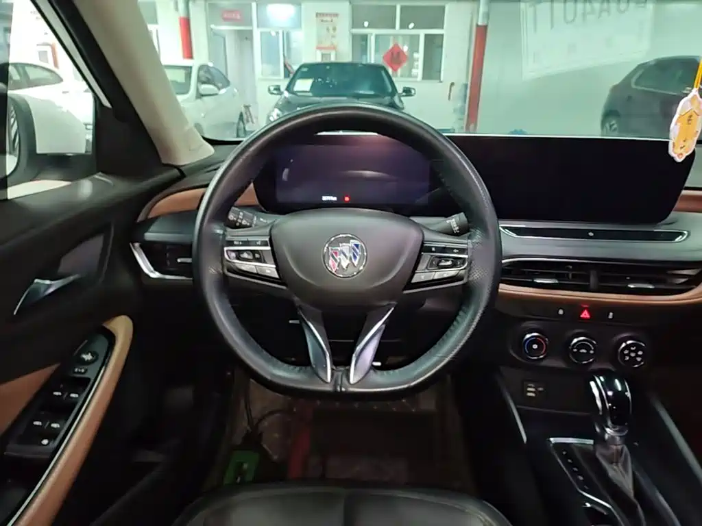Buick Verano 2022 Pro 533T