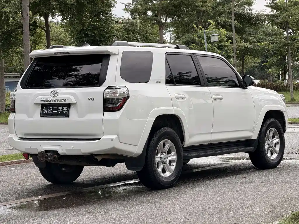 Toyota 4Runner 2019 4.0L AT