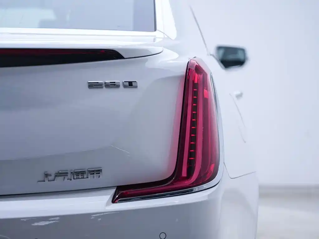 Cadillac XTS — миниатюра 17
