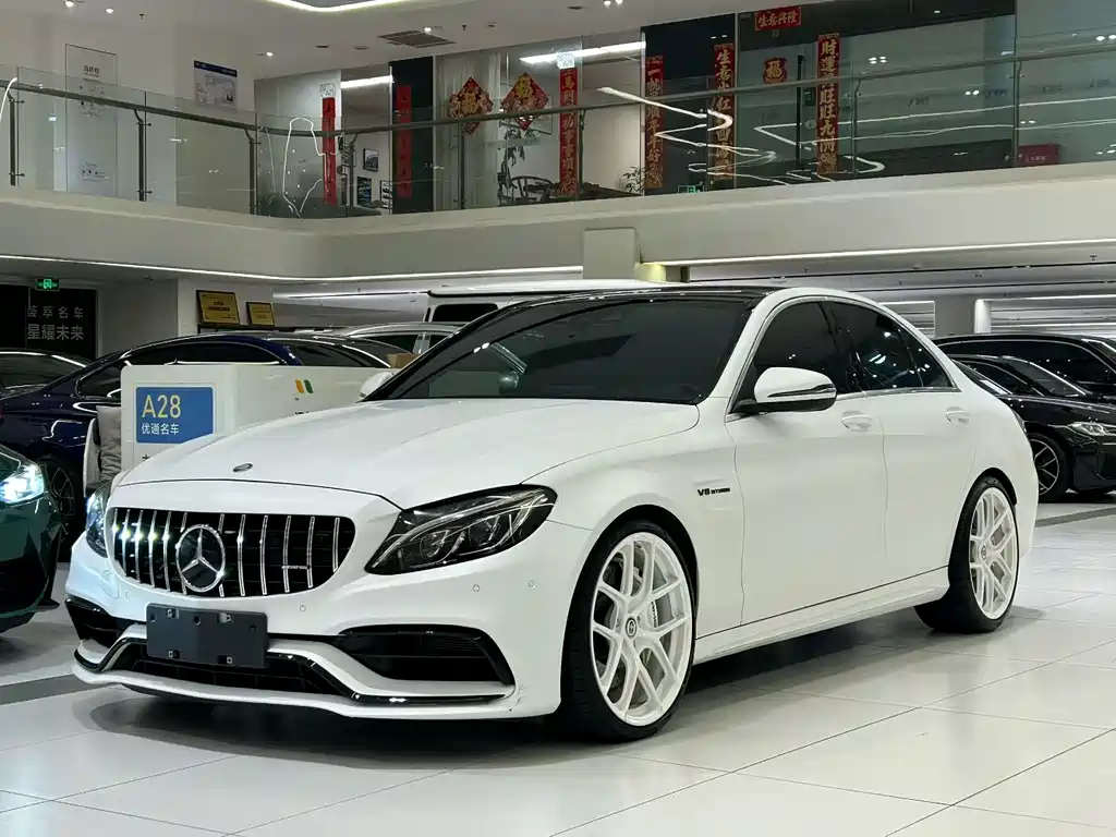 Купить Mercedes-Benz C-Class AMG
