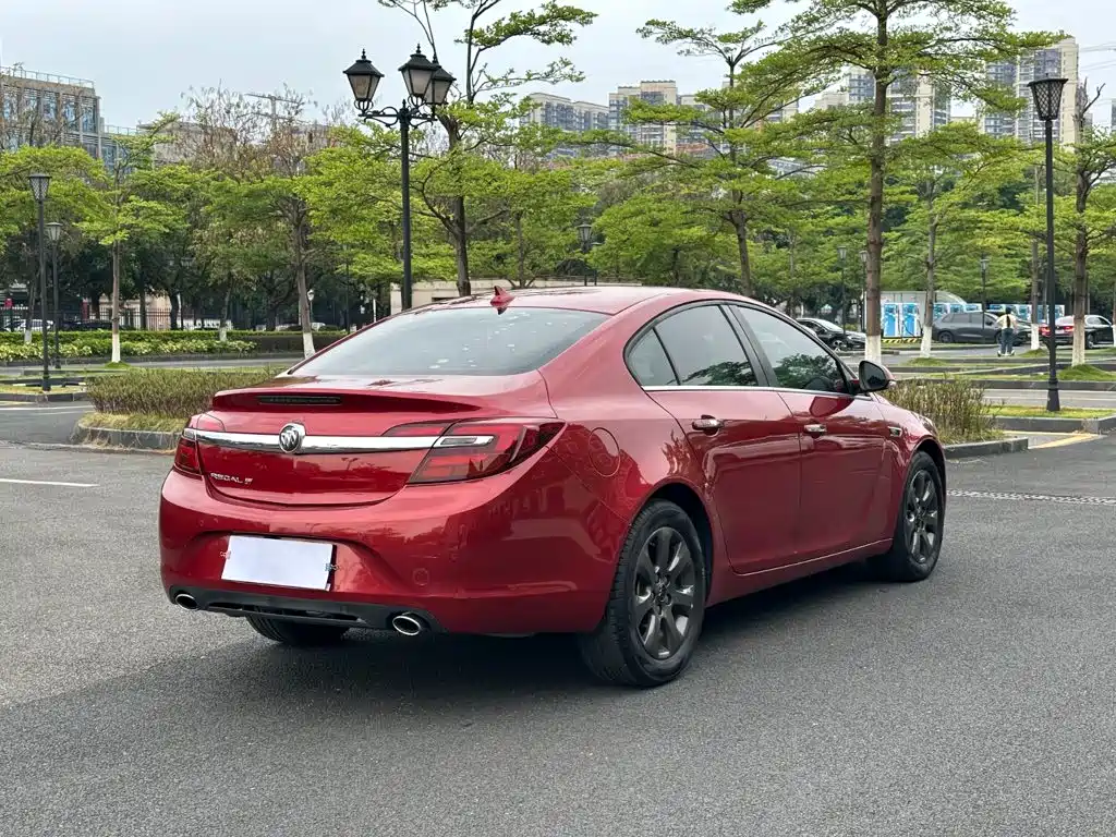 Buick Regal — миниатюра 16