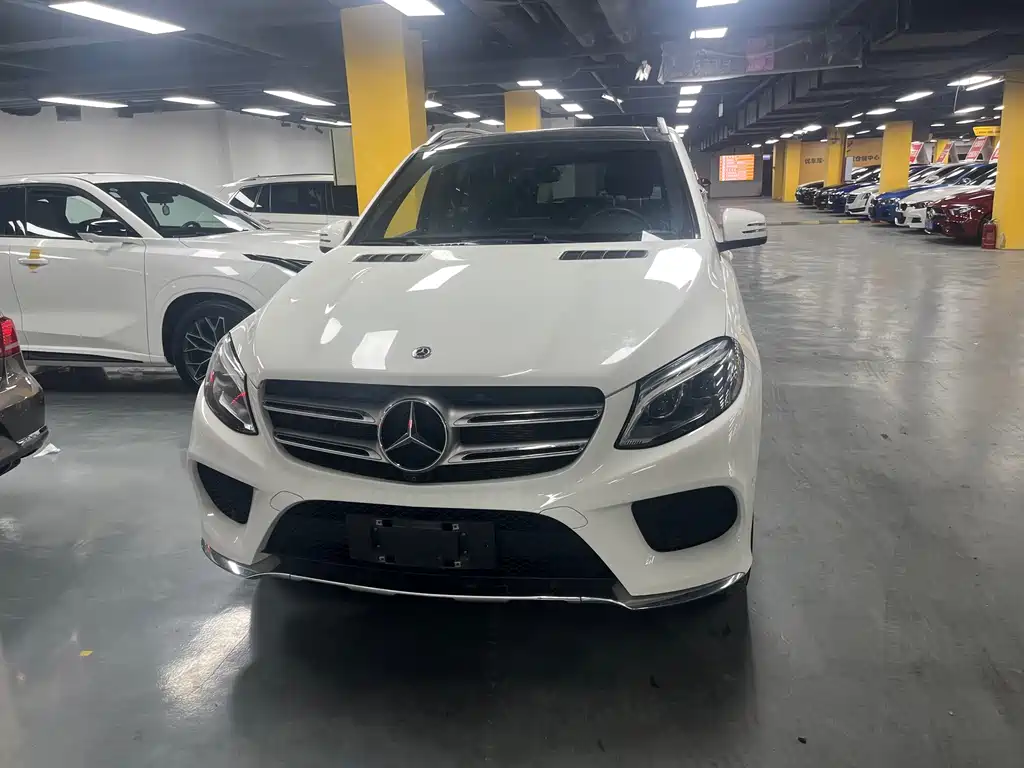 Mercedes-Benz GLE (Import) — миниатюра 2