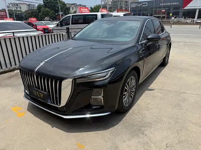2022 Hongqi H5
