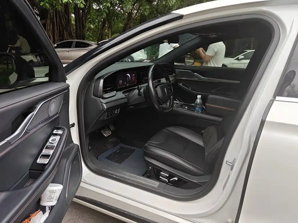 Lincoln Z — миниатюра 14