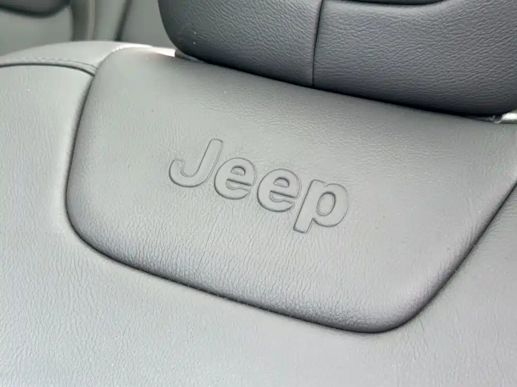 Jeep Cherokee — миниатюра 10