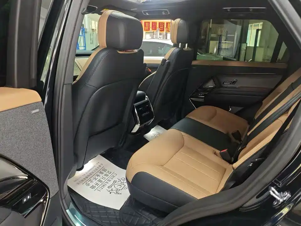 Land Rover Sport — миниатюра 7