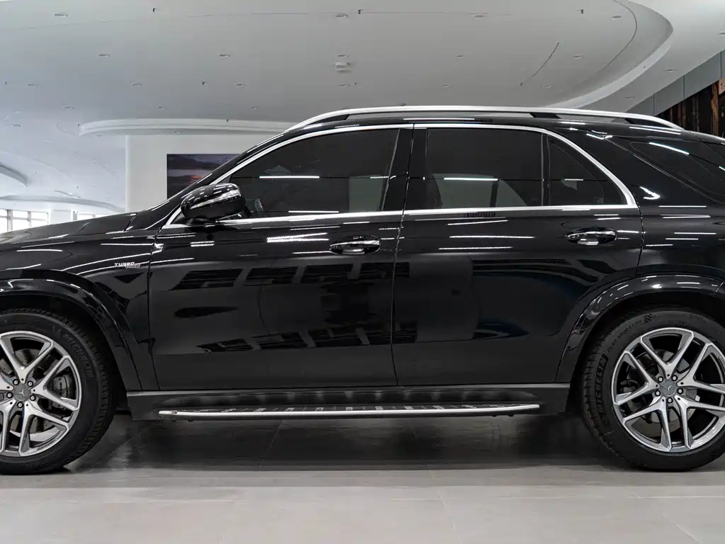 MERCEDES-BENZ GLE AMG