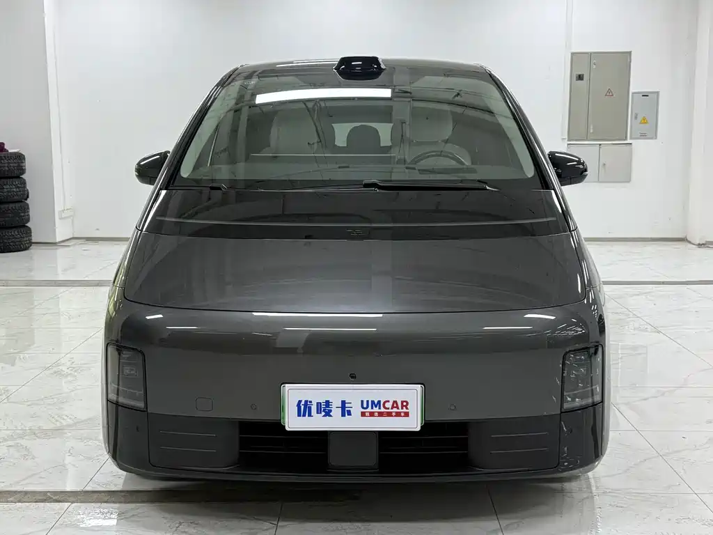 Li Auto Li MEGA — миниатюра 2