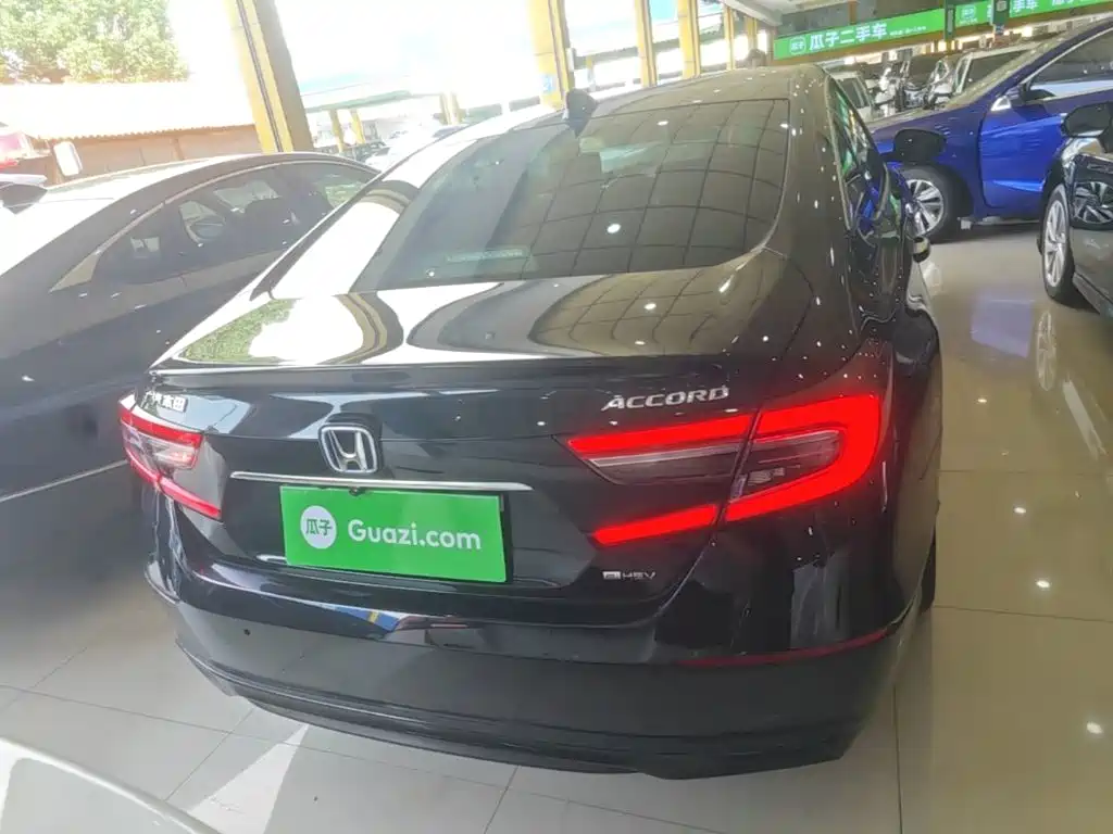Honda Accord — миниатюра 6