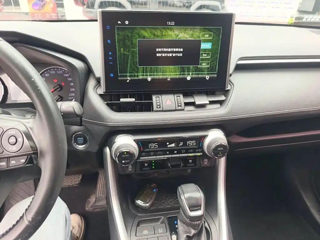 Toyota Wildlander — миниатюра 18