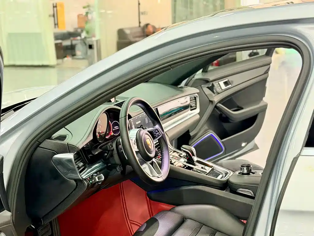 Porsche Panamera — миниатюра 4