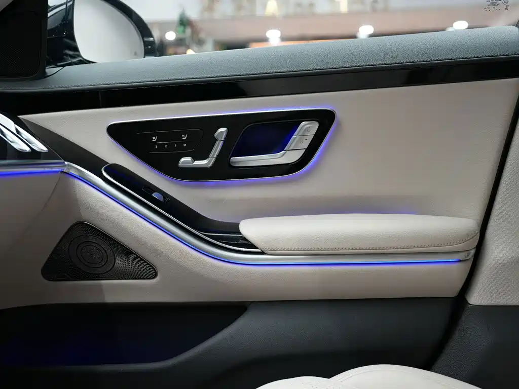Mercedes-Benz S-Class — миниатюра 16