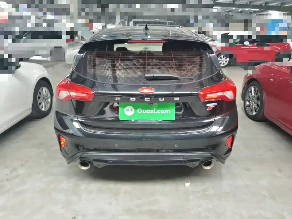 Ford Focus — миниатюра 6