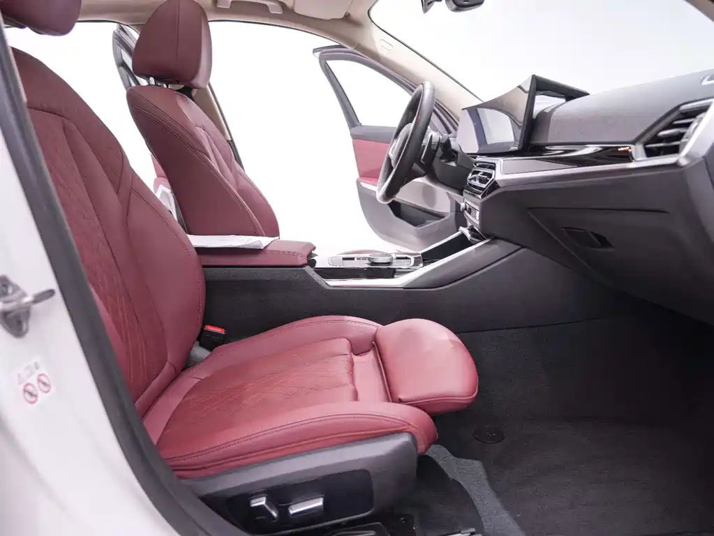 BMW 3 Series — миниатюра 25