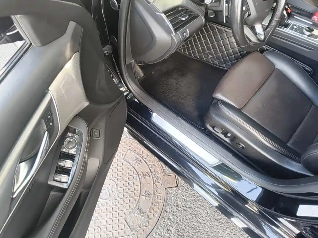 Cadillac CT5 — миниатюра 16