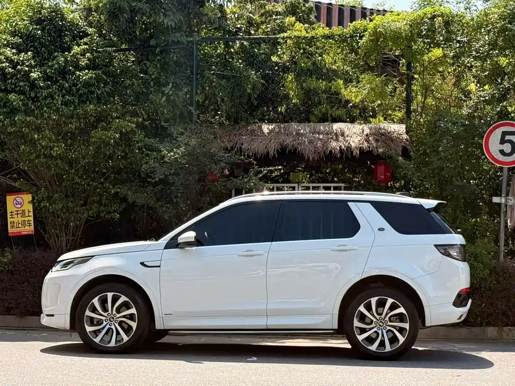 Land Rover Discovery Sport — миниатюра 8