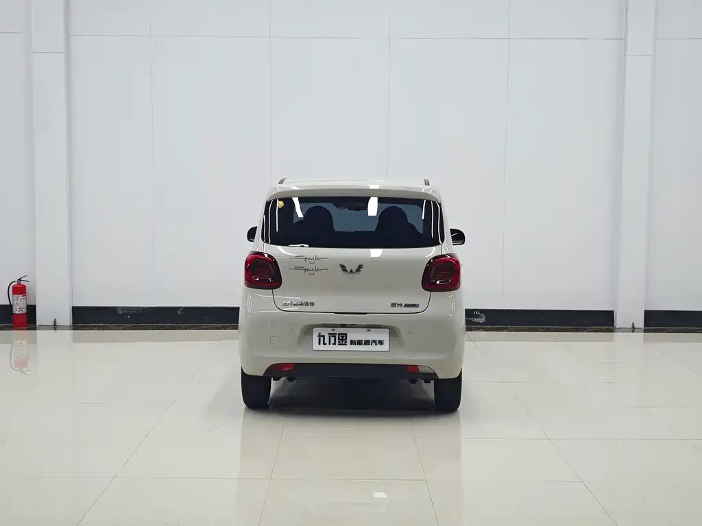 Wuling MINIEV — миниатюра 8