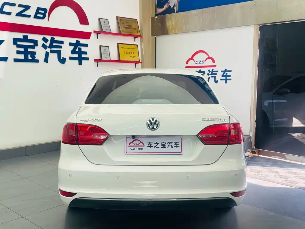 Volkswagen Sagitar — миниатюра 6