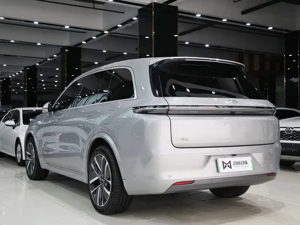 Li Auto Li L8 — миниатюра 17