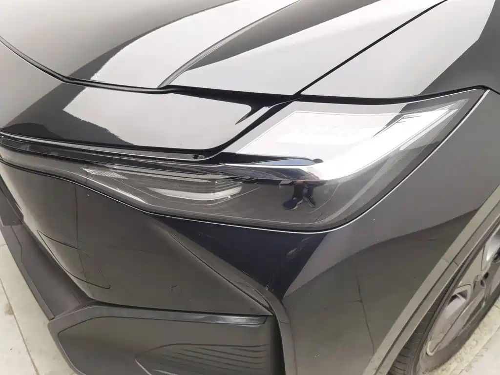 Toyota bZ3 — миниатюра 7