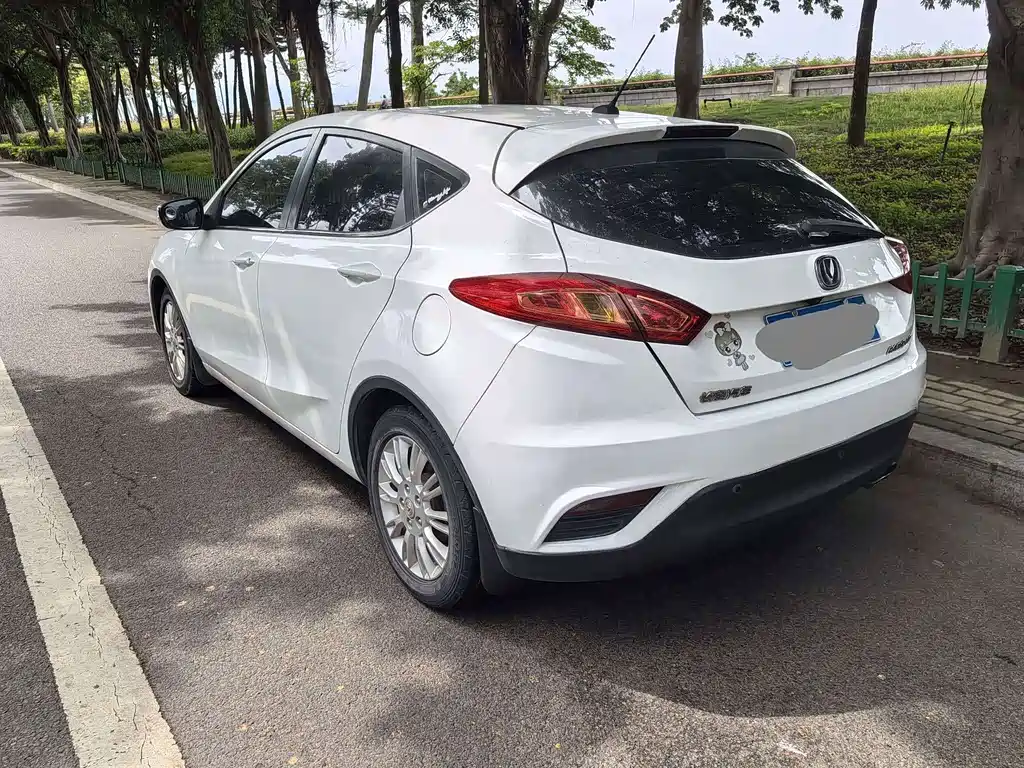 Changan Eado XT — миниатюра 6