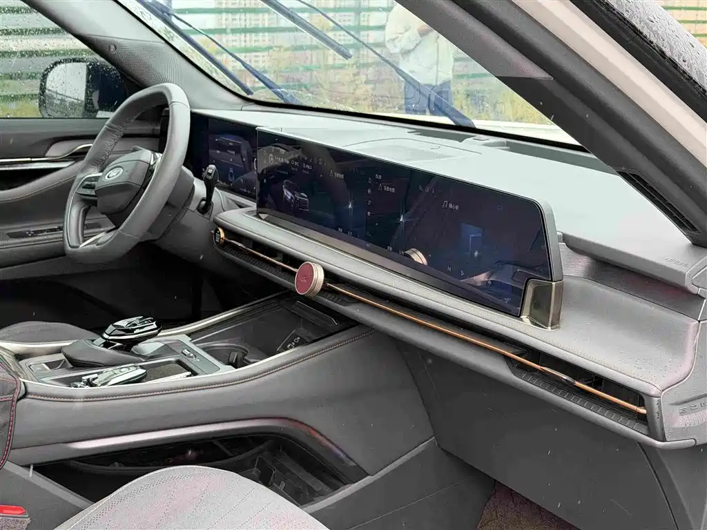 Ford Edge — миниатюра 13