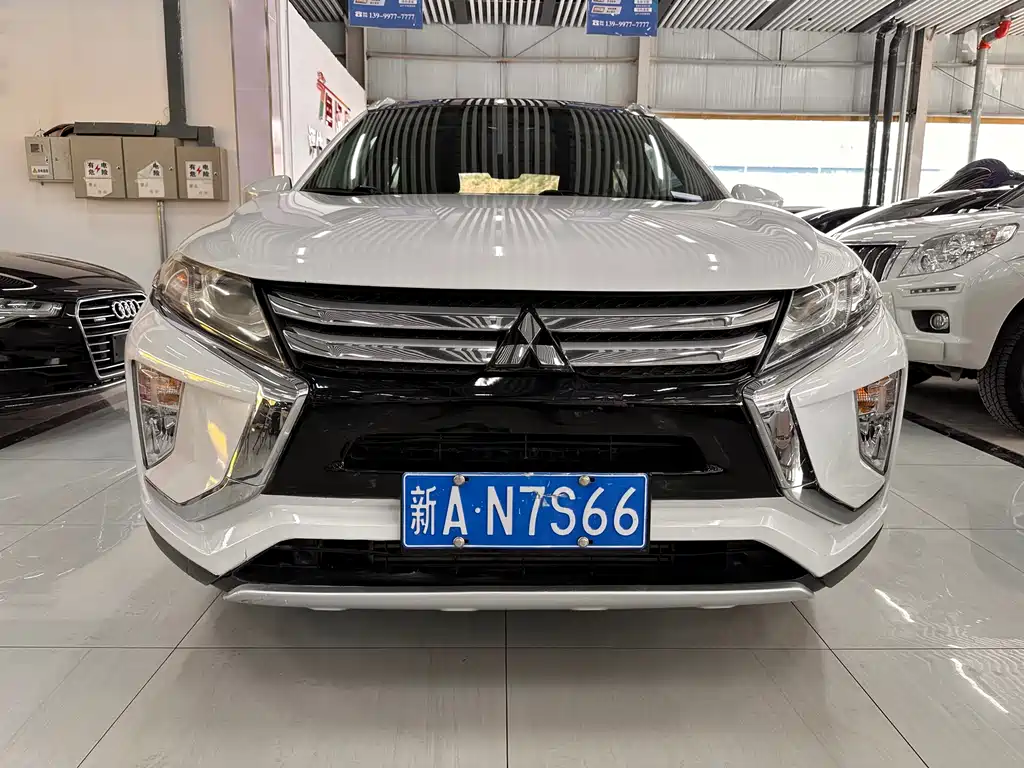 Mitsubishi Eclipse Cross — миниатюра 2