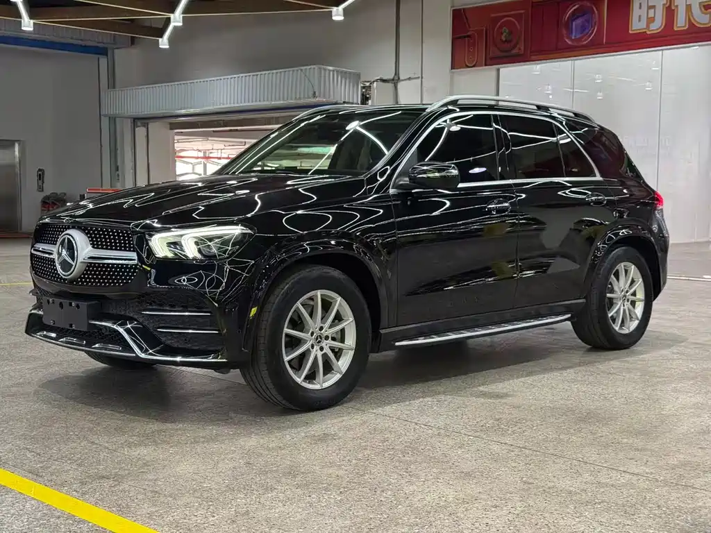 Mercedes-Benz GLE (Import) — миниатюра 2