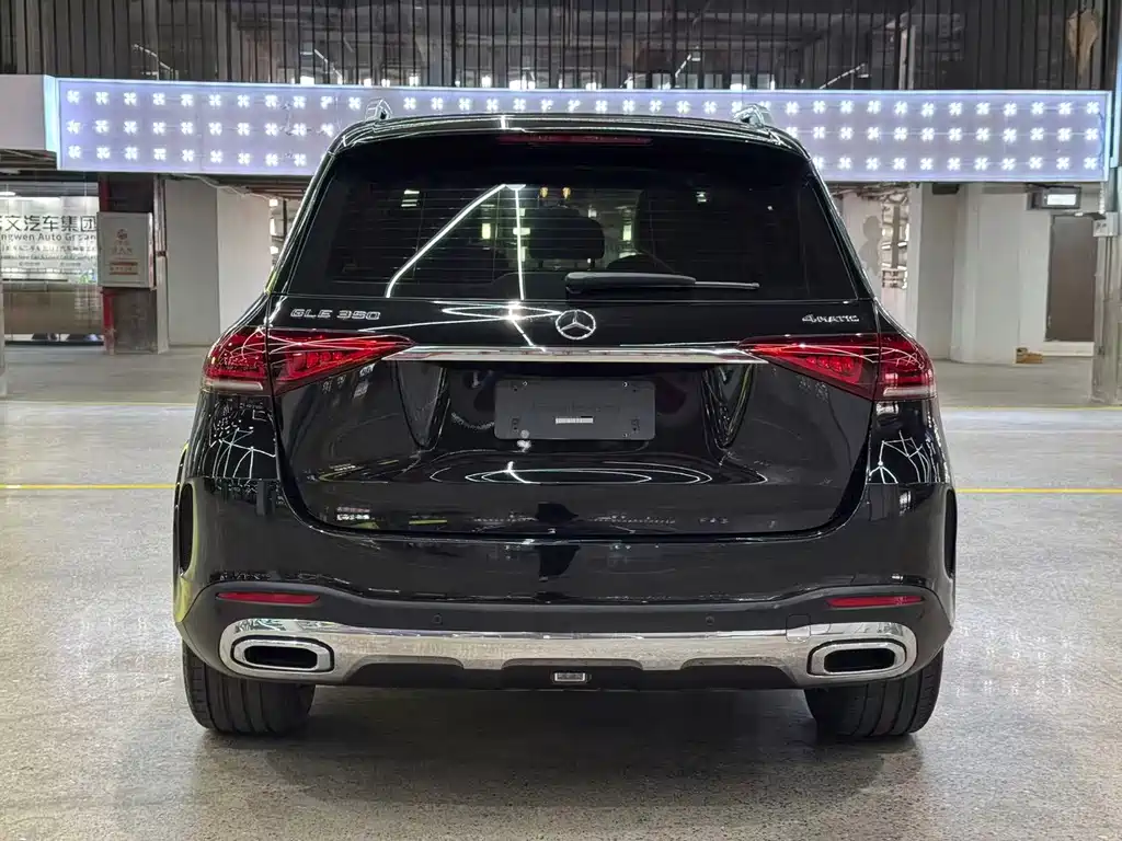 Mercedes-Benz GLE (Import) — миниатюра 8