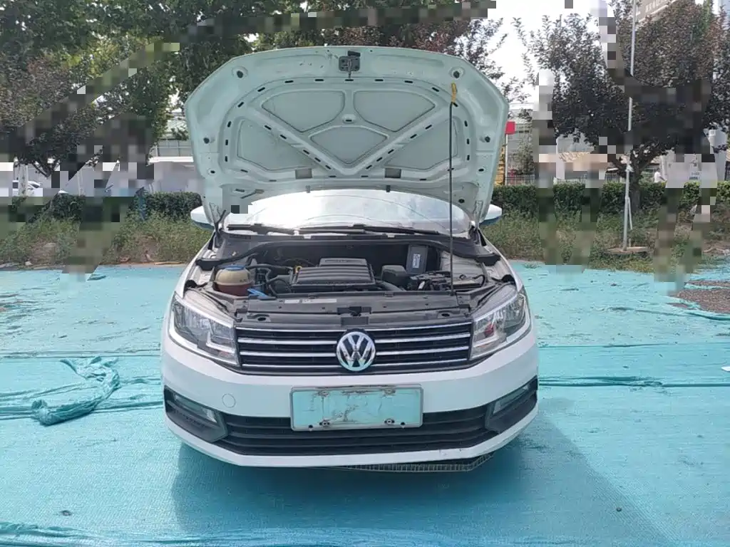 Volkswagen Santana — миниатюра 20