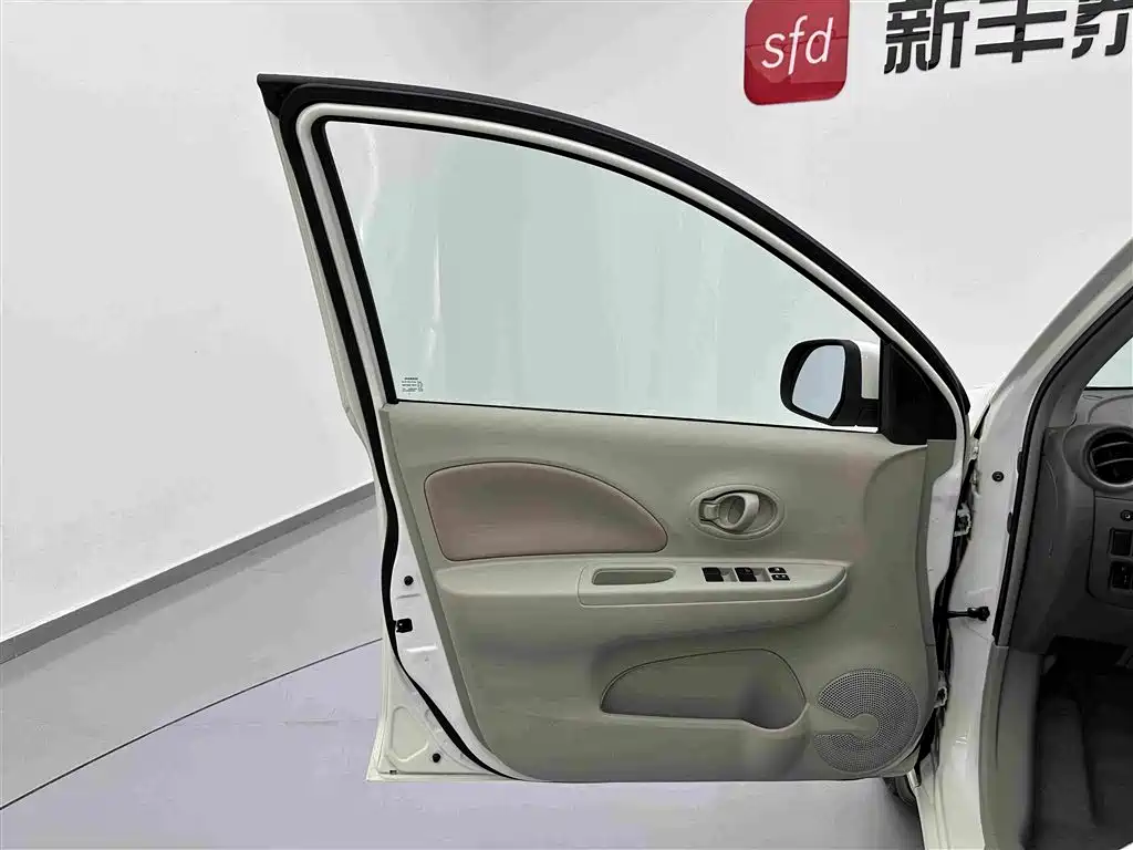 Nissan March — миниатюра 8