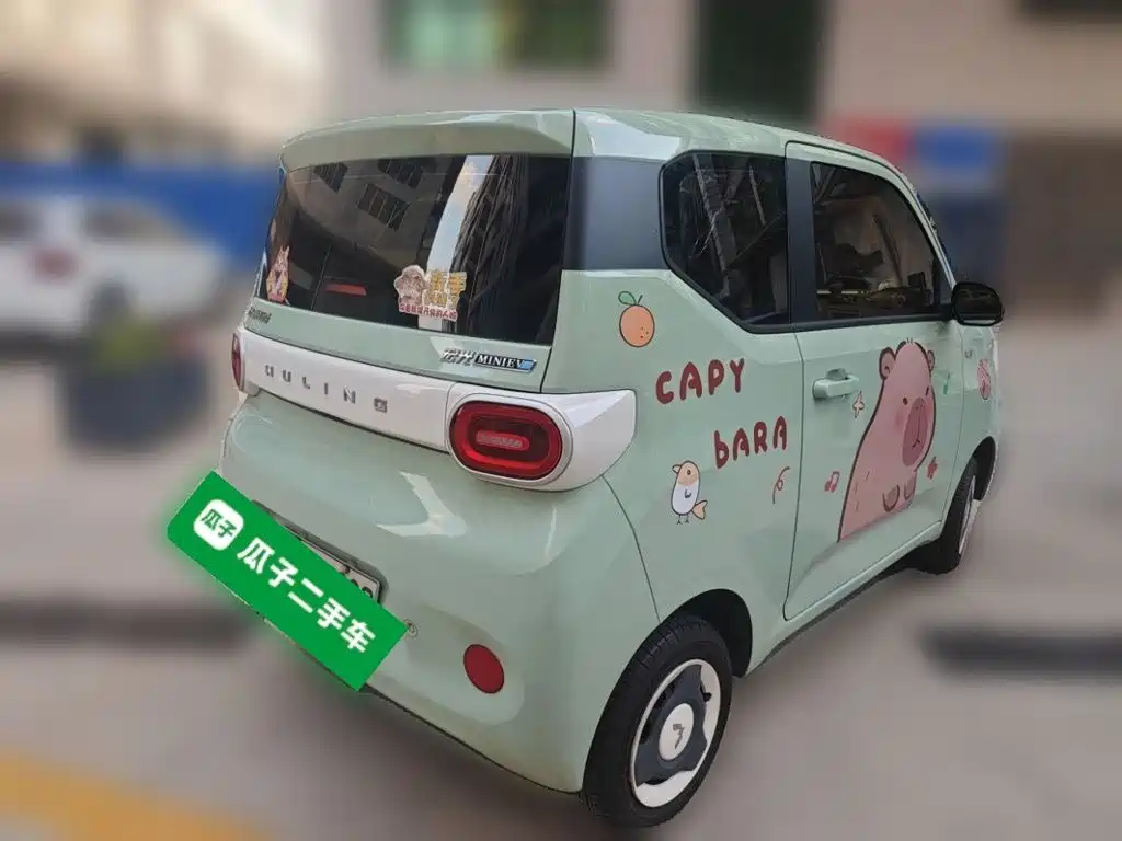 Wuling MINIEV — миниатюра 4