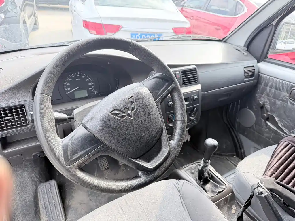 Wuling Rongguang — миниатюра 5