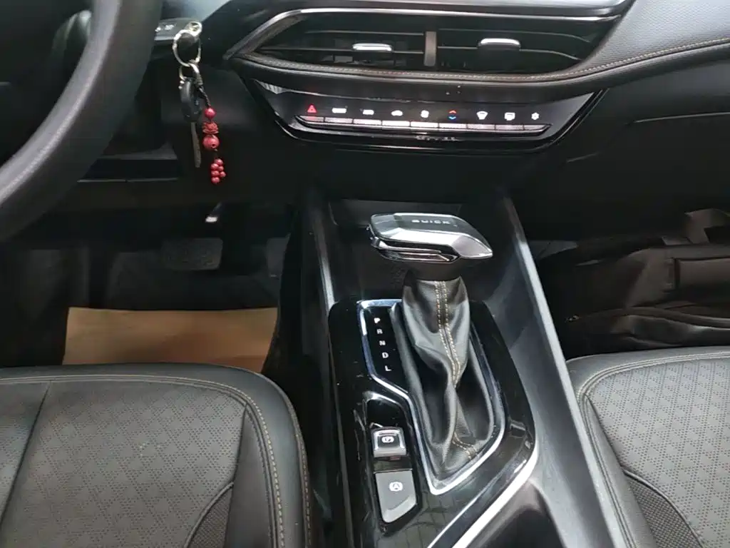 Buick Verano — миниатюра 14