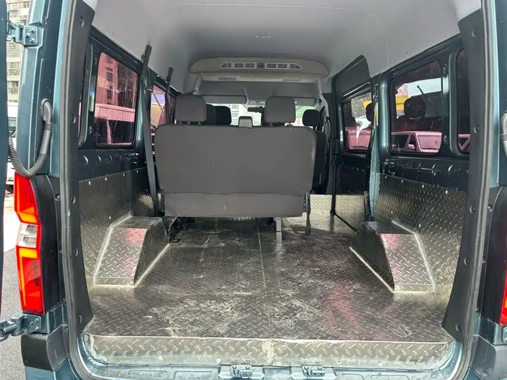 Foton Tuyano — миниатюра 22