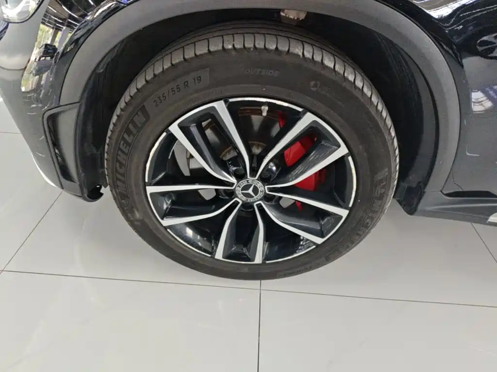 Mercedes-Benz GLC — миниатюра 23