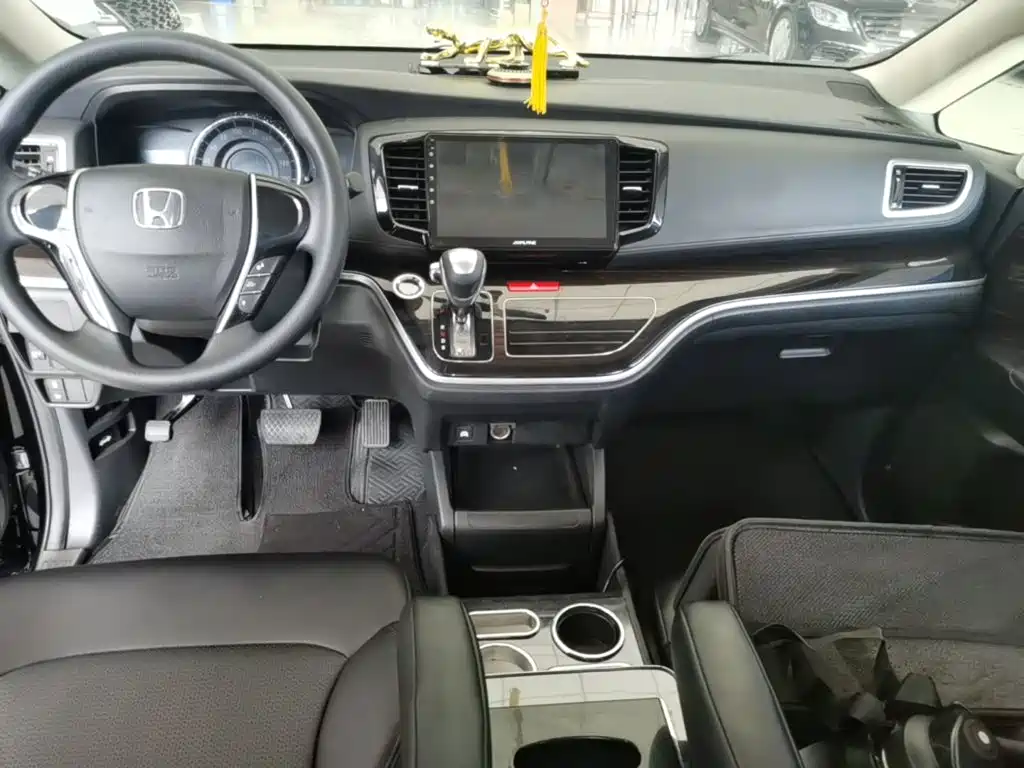 Honda Odyssey — миниатюра 10