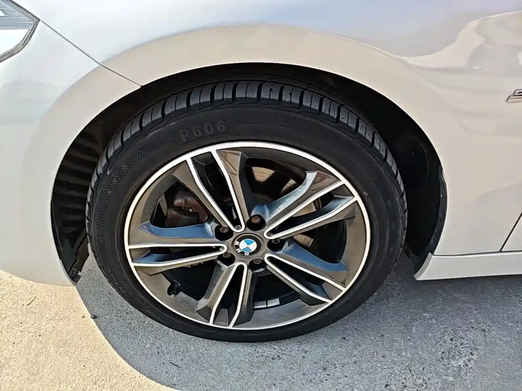 BMW 1 Series — миниатюра 23