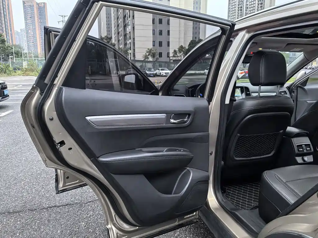 Renault Koleos — миниатюра 16