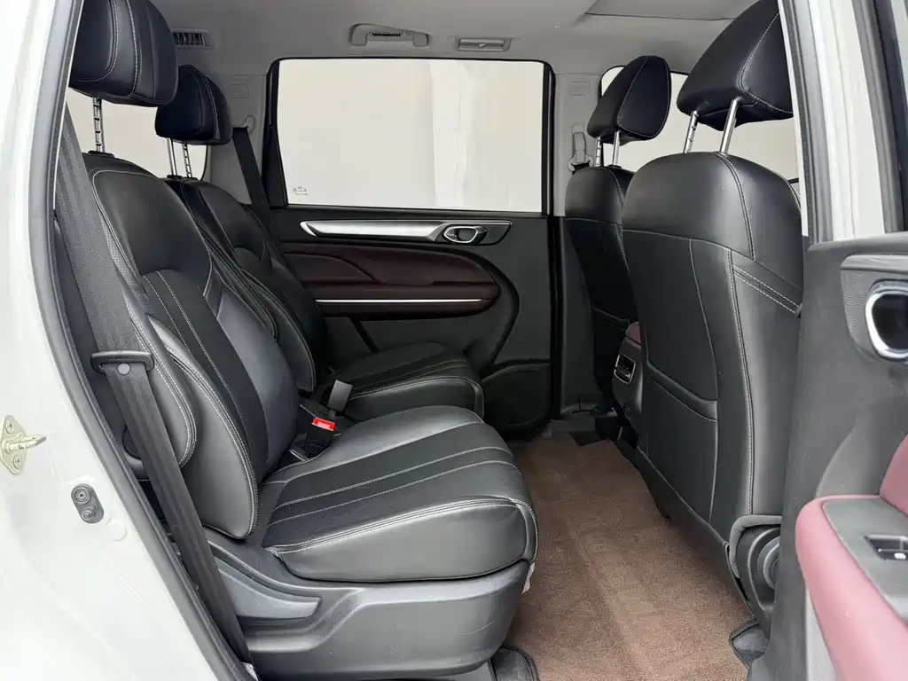 GAC Motor Trumpchi M6 — миниатюра 10