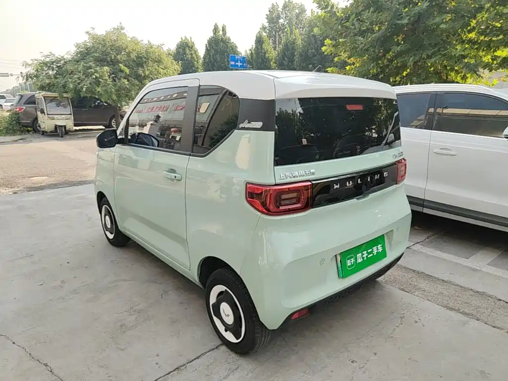 Wuling MINIEV — миниатюра 5