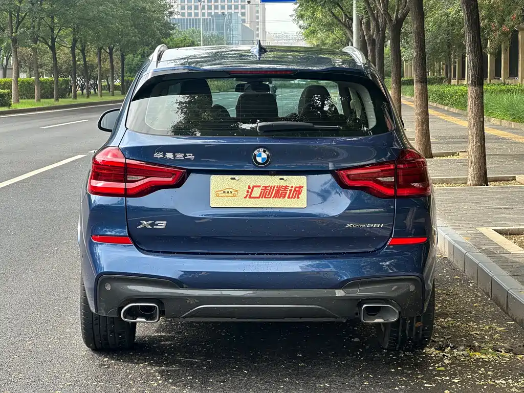 BMW  X3