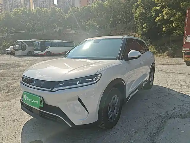 BYD Yuan UP