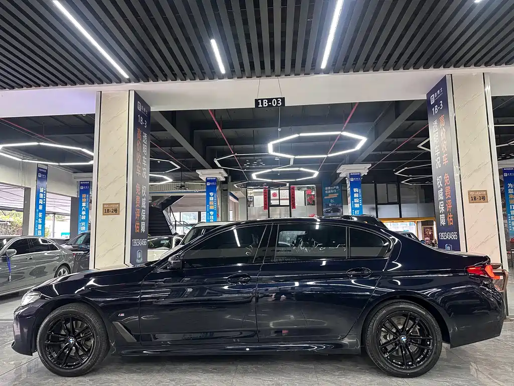 BMW 5 Series 5 2022 525Li M Sport