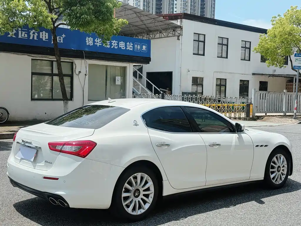 Maserati Ghibli 2017 3.0T Standard