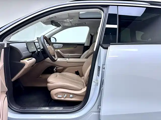 Leapmotor C11 2026 640