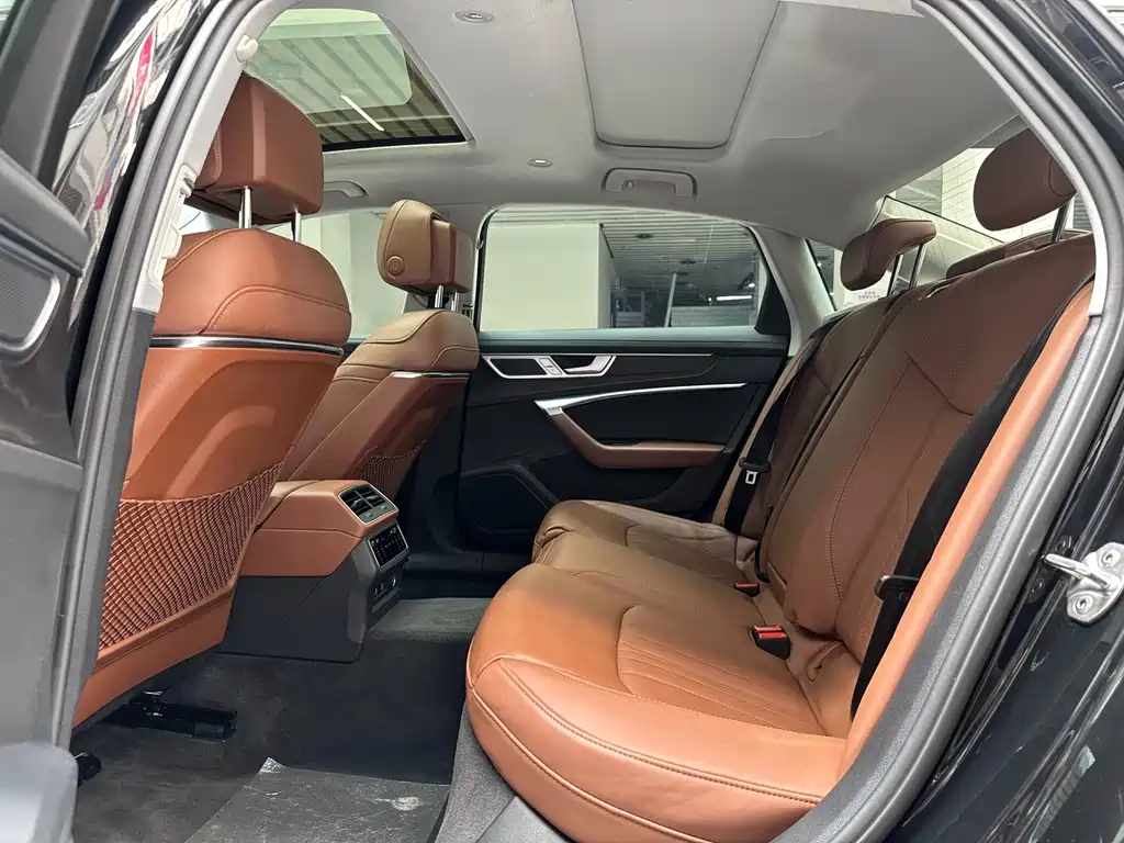 Audi A6L — миниатюра 13
