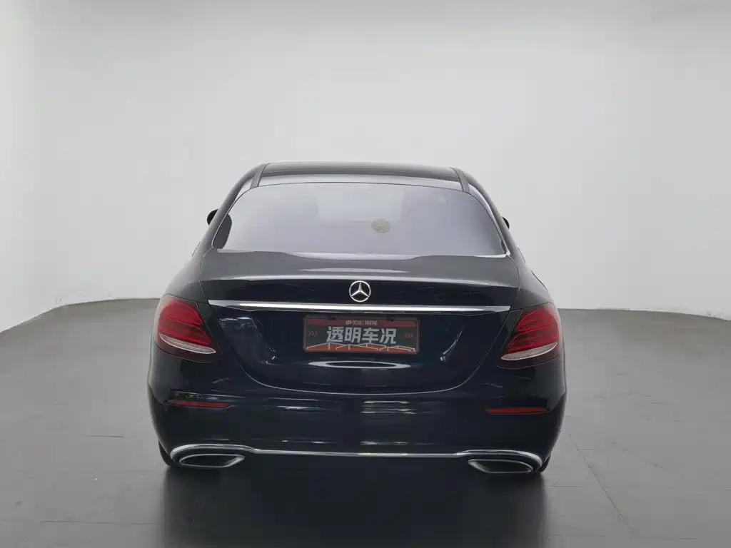 Mercedes-Benz E-Class — миниатюра 4